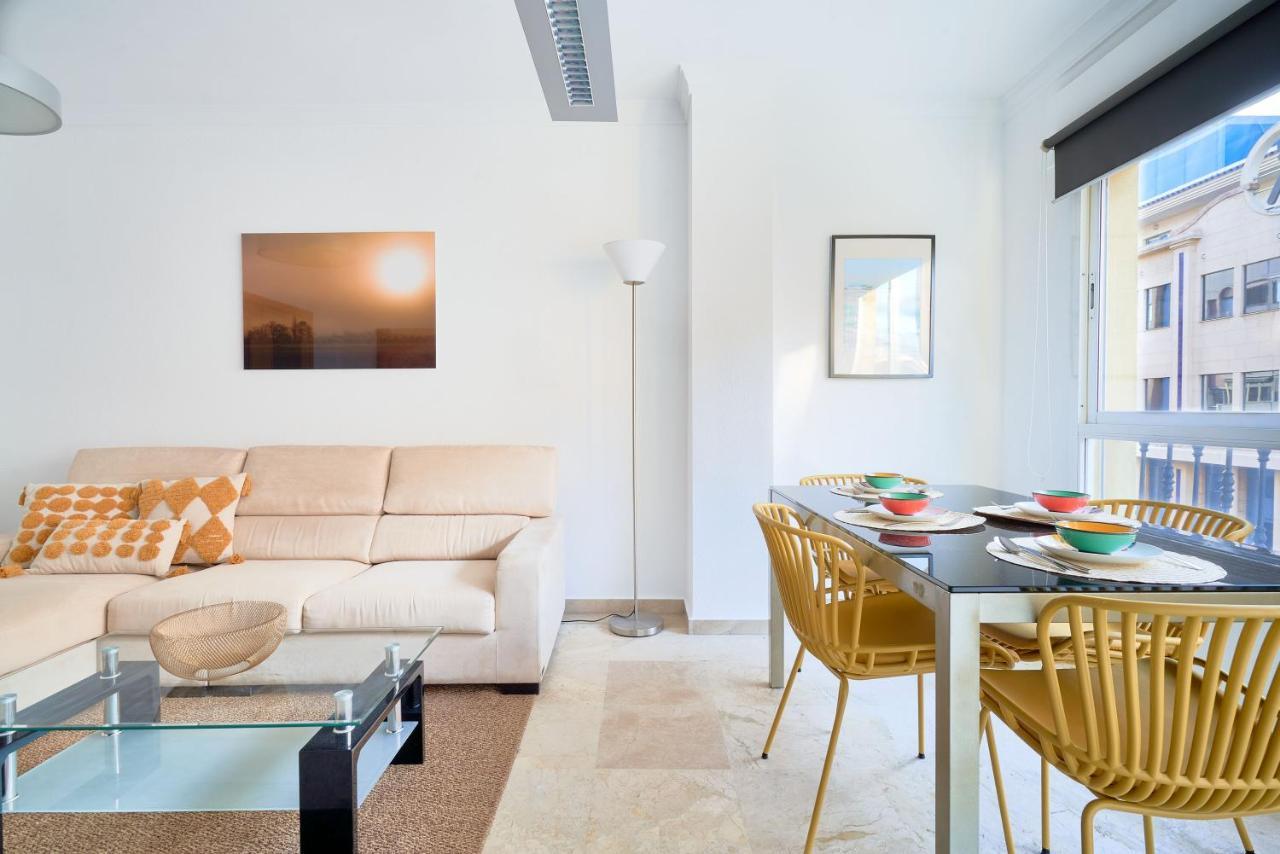 Apartamento 3 Dormitorios Centrico - Parking Incluido Malaga Exterior photo